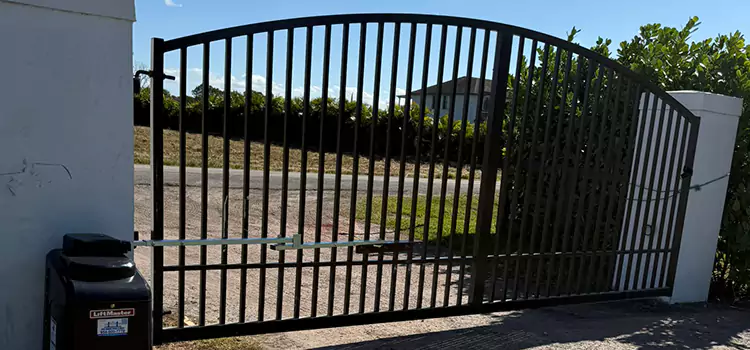 Driveway Fence Repair Cheyenne